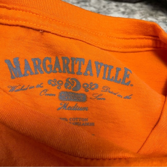 Jimmy Buffett Margaritaville Las Vegas Orange Parrot Tee Men’s Medium - Picture 5 of 6